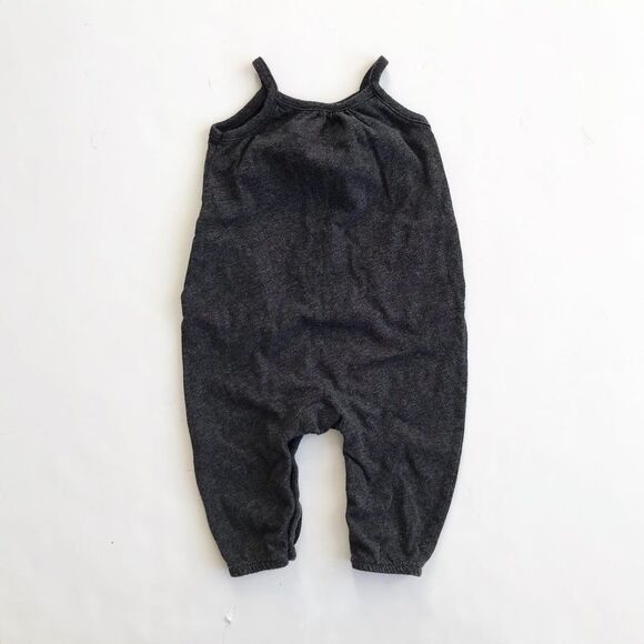 Old Navy gray tank jumper  romper EUC 3-6 months - Picture 4 of 4